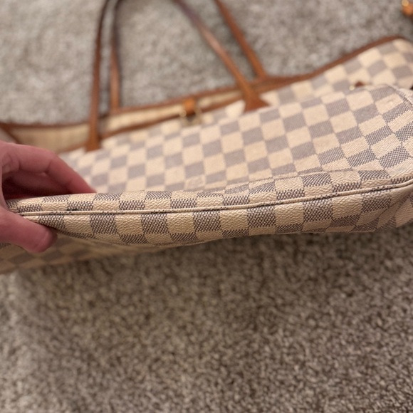 Louis Vuitton small neverfull bag - Picture 4 of 12